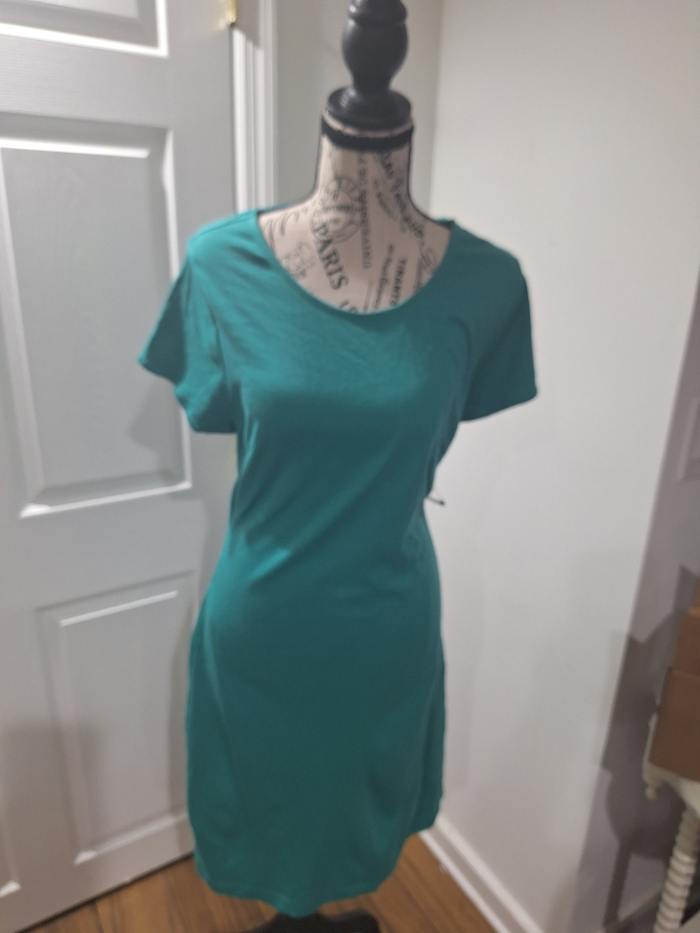 New York & Company Emerald Green Scoop Neck Dress